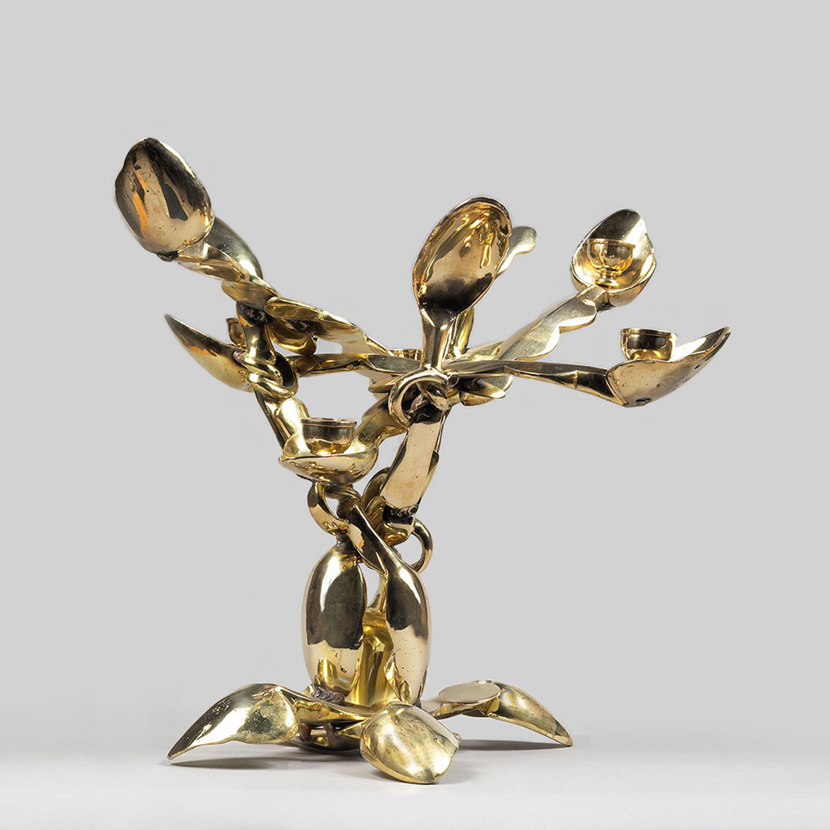 Arman - Bougeoirs aux cuillières 2003, Bronze 35 × 45 × 32 cm | 13 4/5 × 17 7/10 × 12 3/5 in Edition de 99 © Marciano Contemporary